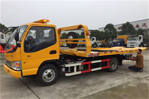 黎川哪里有拖车服务