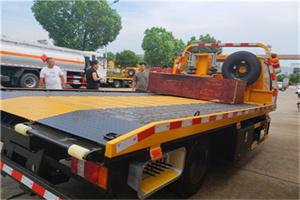 黎川附近拖车电话号码服务